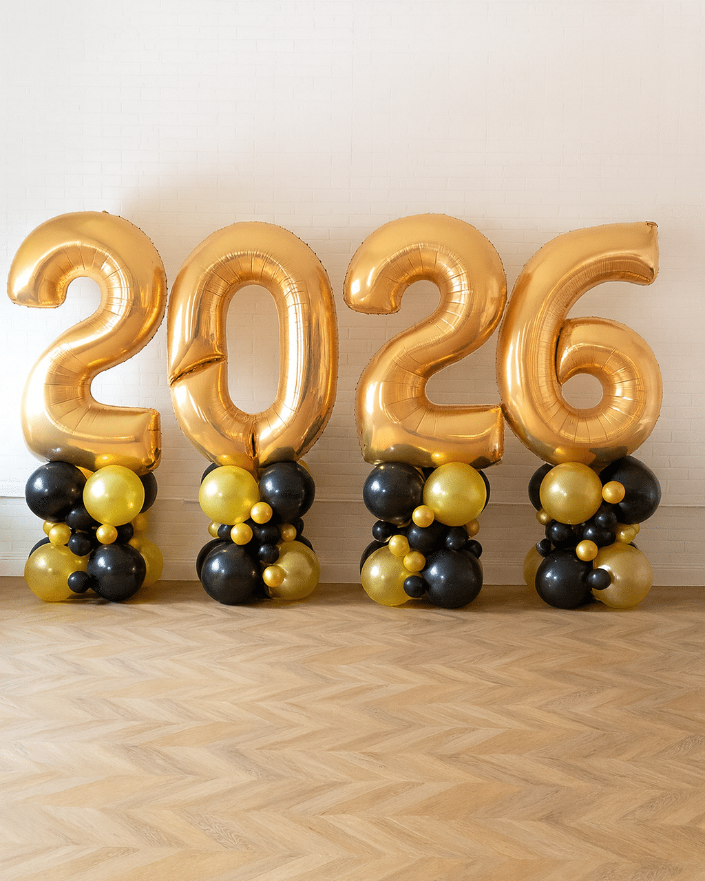 New Year's Eve - 2026 Foil on Balloon Pedestal | Purchase